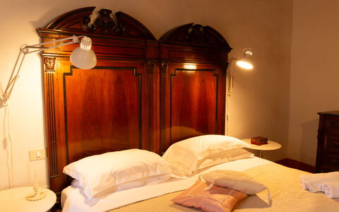 Casa Di Vignolo: Seng, Soveværelse, Sengetøj, Indretning, Møbel, Sengetøj, Bed Frame, Værelse, Sengetøj, Etage