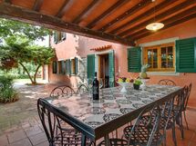 Villa Acacia