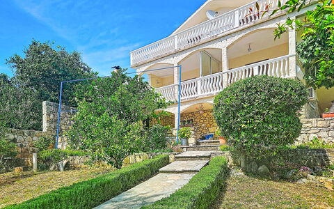 Matal: Busk, Boligområde, Estate, Have, Hacienda, Mansion, Villa, Altan, Veranda