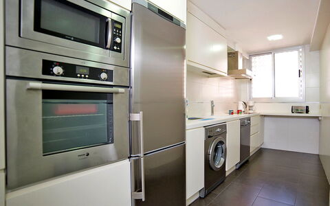 Gabriel 01: Køkken Apparat, Husholdningsapparat, Etage, Cabinetry, Gulvbelægning, Større Bandage, Bygning, Hus, Gas