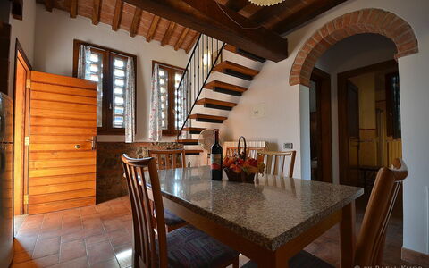 Agriturismo Il Gattero: Ejendom, Værelse, Bygning, Indretning, Møbel, Hus, Loft, Ejendom, Bjælke, Spisestue