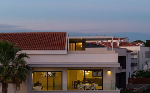 Villa Fasana: Træ, Hjem, Veranda, Dæk, Hårdttræ, Tag, Bejdse, Trægulve, Eco Hotel