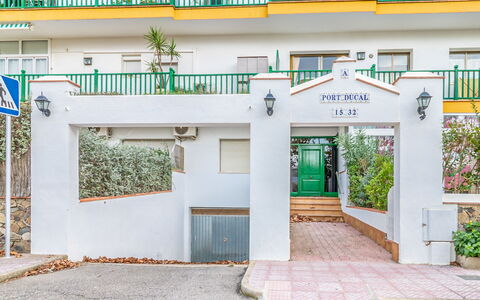 Empuriabrava 134: Plante, Ejendom, Bygning, Urban Design, Vindue, Dør, Boligområde, Facade, Ejendom