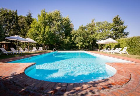 Case Sant'anna: Svømmepøl, Ejendom, Fritid, Ejendom, Udvej, Vand, Ferie, Hus, Estate, Hjem