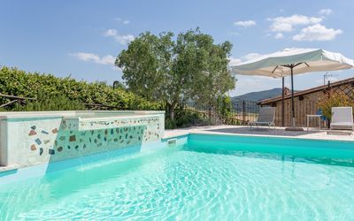 Agriturismo Dei Casali: Svømmepøl, Ejendom, Fritid, Udvej, Ejendom, Bygning, Hus, Ferie, Villa, Fritidscenter