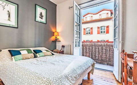 Orpia: Soveværelse, Seng, Møbel, Indretning, Sengetøj, Etage, Textile, Værelse, Sengetøj, Sengetøj