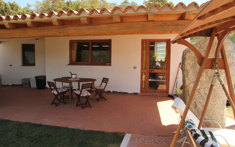 Residence Villa Smeralda: Ejendom, Bygning, Hus, Værelse, Gårdhave, Backyard, Ejendom, Pergola, Hjem, Veranda