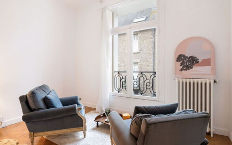 Le Caroline: Himmel, Horisont, Landskab, Bakke, Morgen, Sollys, Hill Station