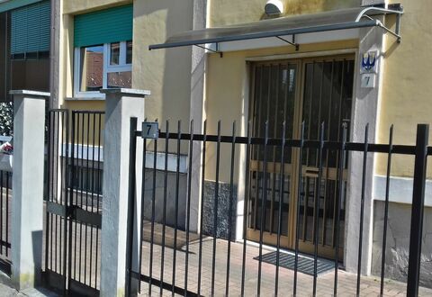 Corallo: Jern, Ejendom, Port, Bygning, Metal, Gelænder, Kvarter, Facade, Altan, Arkitektur