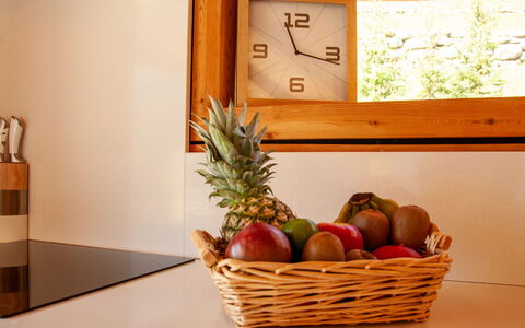 Papillon: Mad, Plante, Træ, Ingrediens, Ur, Naturlige Fødevarer, Frugt, Bygning