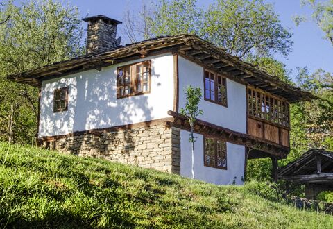 Karashka: Hus, Ejendom, Bygning, Hjem, Sommerhus, Arkitektur, Landdistrikt, Stuehus, Ejendom, Træ