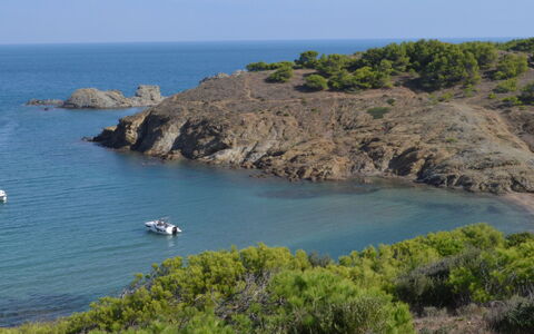 Llançà 381: Krop Af Vand, Kyst, Hav, Headland, Promontory, Bight, Coastal Og Oceaniske Landskabsformer, Bugt, Cove, Naturlige Landskab