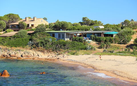 Tritone: Vand, Vandressourcer, Ejendom, Himmel, Plante, Træ, Naturlige Landskab, Strand, Coastal Og Oceaniske Landskabsformer, Vandløb
