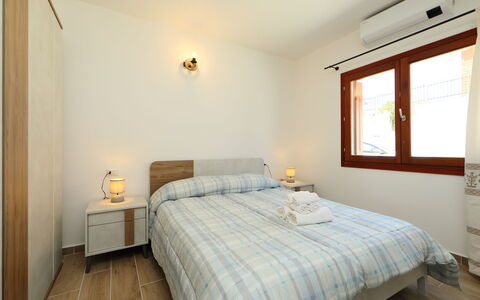 Panorama 2: Soveværelse, Seng, Værelse, Møbel, Ejendom, Sengetøj, Etage, Sengetøj, Bed Frame, Indretning