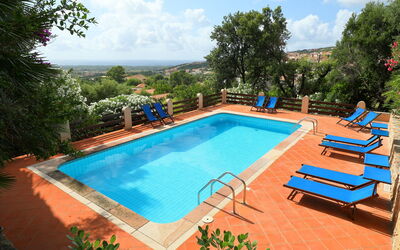 Bouganville - Badesi, Sardinien, Italien