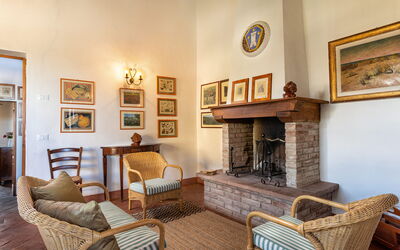 agriturismo-la-papessa-chianti-san-donato-multipropriet-robina-livingroom