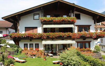 Aschau im Zillertal 485: Hus, Ejendom, Bygning, Hjem, Ejendom, Boligområde, Tag, Arkitektur, Facade, Landdistrikt