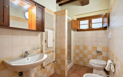 villino-bazzani-casole-d'elsa-multiproperty-appartamento-bazzani-4-bathroom