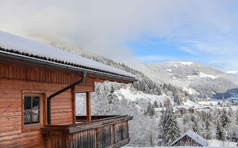 Chalet Jupiter: Sne, Vinter, Ejendom, Bjerg, Hus, Hjem, Himmel, Tag, Fryser, Bjergkæde