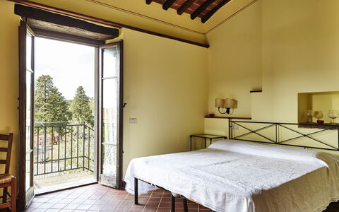 Agriturismo Cincinelli: Soveværelse, Ejendom, Værelse, Møbel, Seng, Bygning, Bed Frame, Indretning, Loft, Ejendom