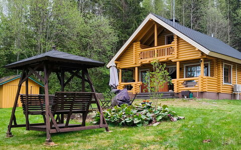 Mäntyniemi: Træ, Hus, Sommerhus, Tag, Hjem, Sidespor, Bjælkehytte, Landdistrikt, Land Lot, Garden Bygninger