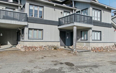 Rukapahta 5: Boligområde, Arkitektur, Hjem, Sidespor, Skydevindue, Beton, Estate, Indkørsel, Fryser