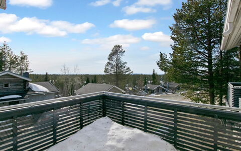 Rukapahta 5: Vinter, Sne, Fryser, Hældning, Dagslys, Sidespor, Hegn, Gelænder, Altan