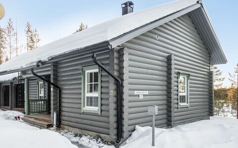 Kotka: Træ, Sidespor, Sommerhus, Vinter, Hjem, Sne, Fryser, Hældning, Bjælkehytte, Skydevindue