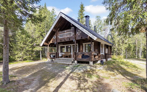 Mustikkaranta: Træ, Sidespor, Sommerhus, Hus, Hjem, Planke, Garden Bygninger, Bjælkehytte, Hårdttræ, Veranda