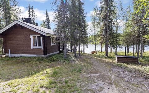 Mustikkaranta: Træ, Sidespor, Sommerhus, Hus, Hjem, Planke, Garden Bygninger, Bjælkehytte, Hårdttræ, Veranda