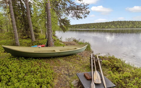 Kuontijärvi B: Træ, Sidespor, Sommerhus, Hus, Hjem, Planke, Garden Bygninger, Bjælkehytte, Hårdttræ, Veranda