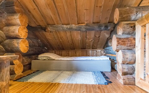 Seitsemän Savua 4: Træ, Sidespor, Sommerhus, Hus, Hjem, Planke, Garden Bygninger, Bjælkehytte, Hårdttræ, Veranda