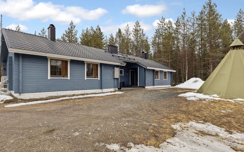 Lomapohjas 2: Sommerhus, Tag, Hus, Hjem, Sidespor, Hældning, Bjælkehytte, Hytte, Lærk