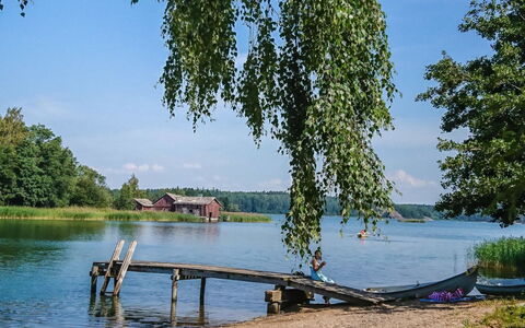 Merimetso 6: Vandvej, Bank, Vandløb, Sø, Sommerhus, Skov, Kanal, Reservoir, Bjælkehytte