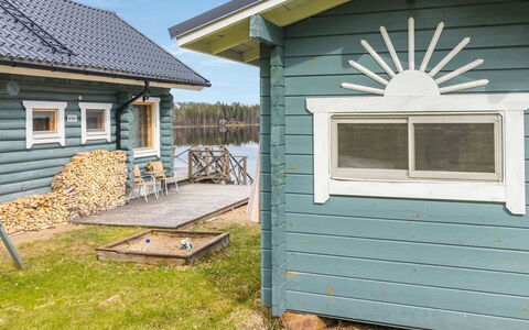 Aurinkotupa: Vandvej, Bank, Vandløb, Sø, Sommerhus, Skov, Kanal, Reservoir, Bjælkehytte