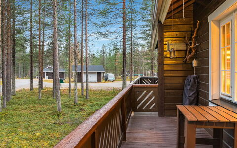 Nurmennunnu: Træ, Sne, Vinter, Sommerhus, Fryser, Hjem, Bjælkehytte, Lærk, Sidespor