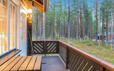 Nurmennunnu: Træ, Sne, Vinter, Sommerhus, Fryser, Hjem, Bjælkehytte, Lærk, Sidespor