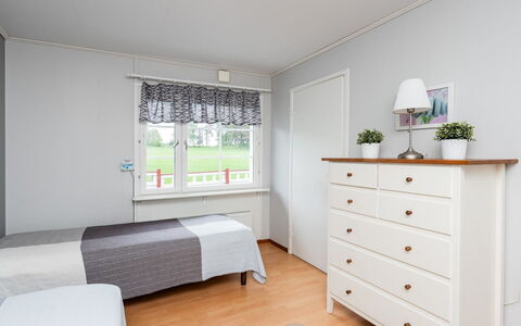 Käpälämäki: Skygge, Udvej, Have, Eco Hotel, Udendørs Møbler, Lawn, Stol, Backyard, Landscaping, Hacienda