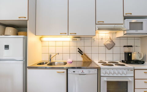 Prokatti: Sommerhus, Hus, Hjem, Garden Bygninger, Sidespor, Bjælkehytte, Stuehus, Estate, Skur, Gård