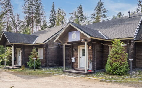 Villa Koira Nr3: Sommerhus, Hus, Hjem, Garden Bygninger, Sidespor, Bjælkehytte, Stuehus, Estate, Skur, Gård