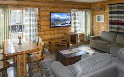 Aurora Cabin
