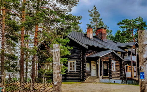 Domnan Pirtti: Vandvej, Bank, Vandløb, Sø, Sommerhus, Skov, Kanal, Reservoir, Bjælkehytte