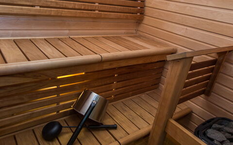 Tahko Spa Red - Golf Apartment: Græs, Hus, Sommerhus, Land Lot, Hjem, Estate, Lawn, Sidespor, Stuehus, Veranda