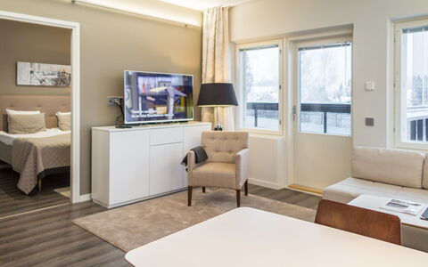 Tahko Spa Red - Vuori Apartment: Træ, Sommerhus, Bjælkehytte, Skov, Skur, Garden Bygninger, Lærk, Woodland, Bejdse