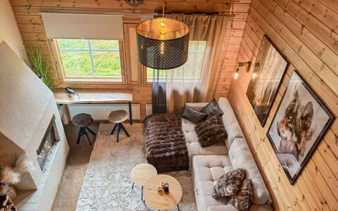 Lupposyöte B1: Sommerhus, Land Lot, Bjælkehytte, Kyst, Reservoir, Skur, Garden Bygninger, Lyd, Woodland