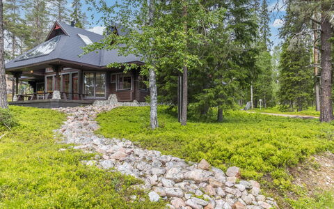 Villa Lumo (Ent. Ylläskyrö): Træ, Busk, Land Lot, Sommerhus, Plantesamfund, Hjem, Bunddække, Woodland, Skov
