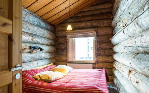 Lomaylläs D58 Palovaarankaarre 11B: Svømmepøl, Stuehus, Estate, Villa, Udvej, Eco Hotel, Hacienda, Backyard