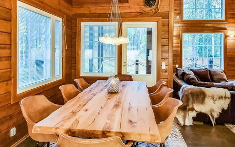 Arctic Chalet: Vandvej, Bank, Vandløb, Sø, Sommerhus, Skov, Kanal, Reservoir, Bjælkehytte