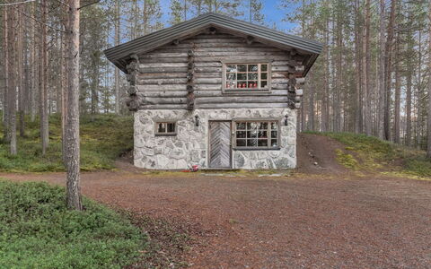 Pohjantähti: Vandvej, Bank, Vandløb, Sø, Sommerhus, Skov, Kanal, Reservoir, Bjælkehytte
