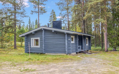 Ravelin: Vandvej, Bank, Vandløb, Sø, Sommerhus, Skov, Kanal, Reservoir, Bjælkehytte